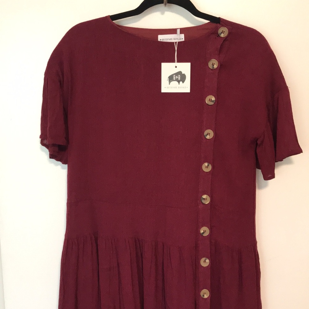 NEW Brickyard Buffalo Burgundy Dress. Medium - Picture 2 of 7